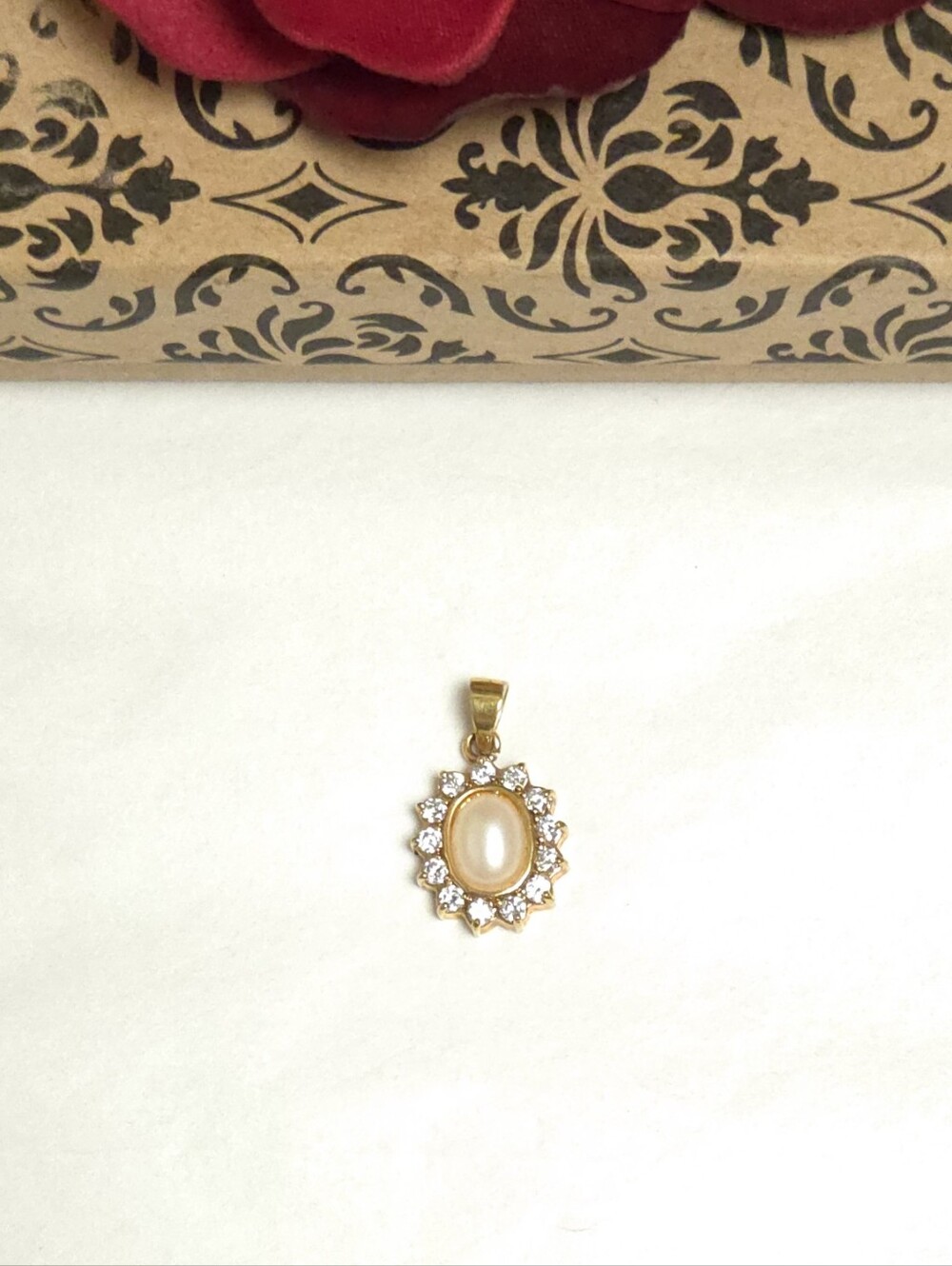 Gold Plated Genuine Pearl & Cubic Zirconia Pendant